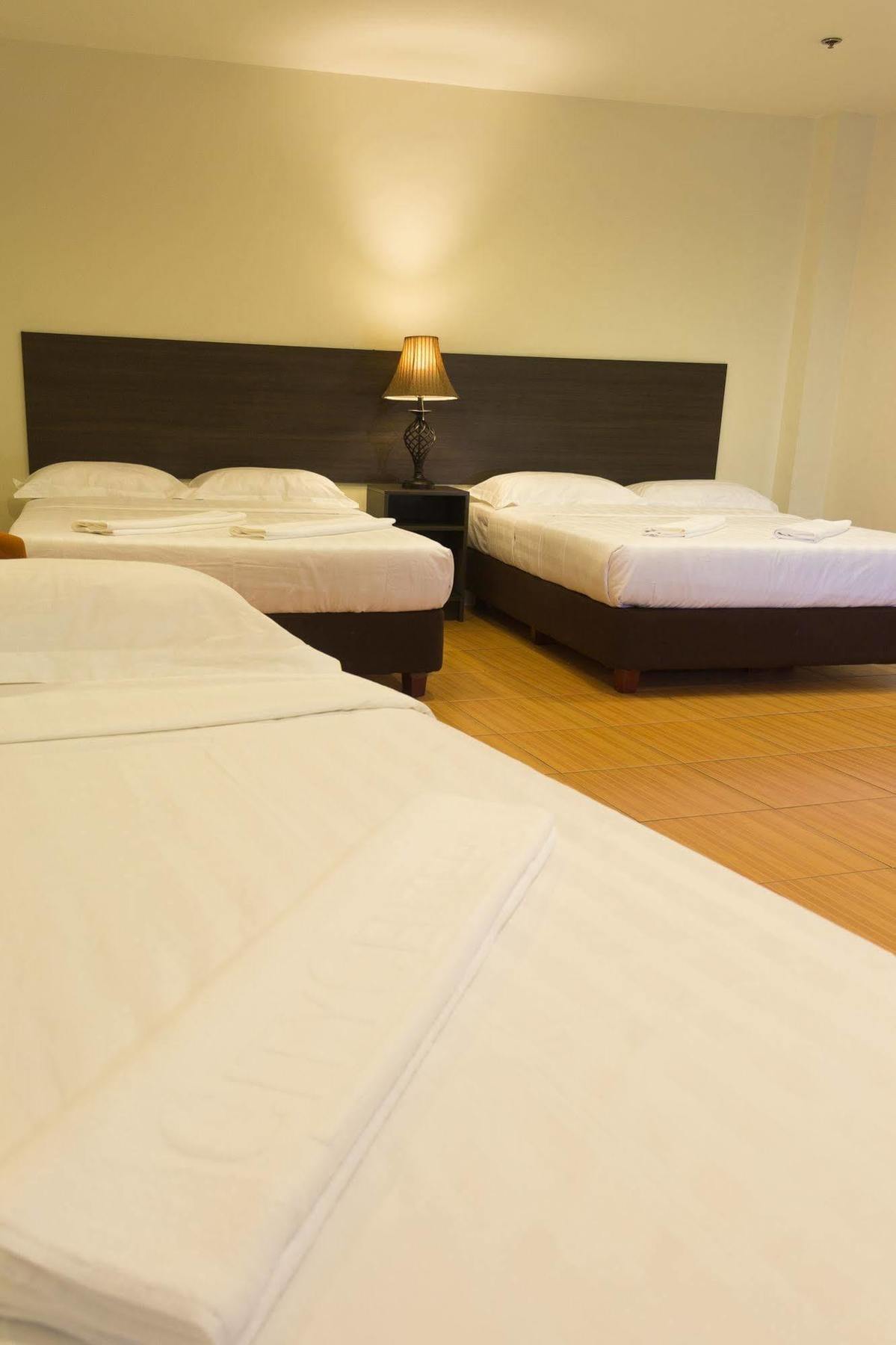 City Center Hotel Baguio City Екстериор снимка