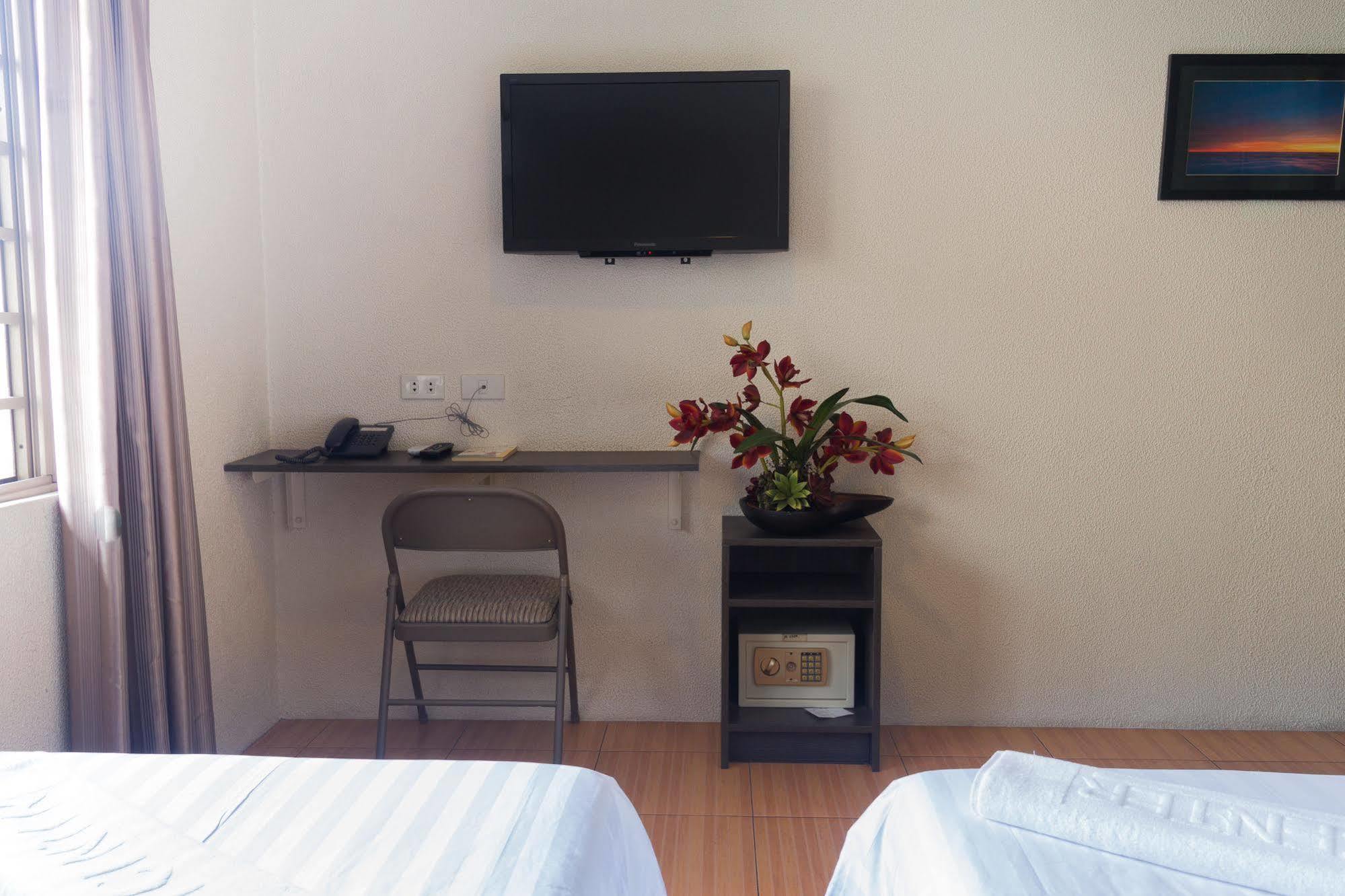 City Center Hotel Baguio City Екстериор снимка