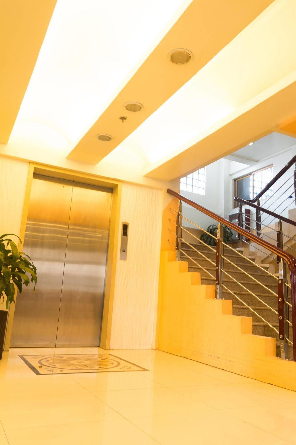 City Center Hotel Baguio City Екстериор снимка